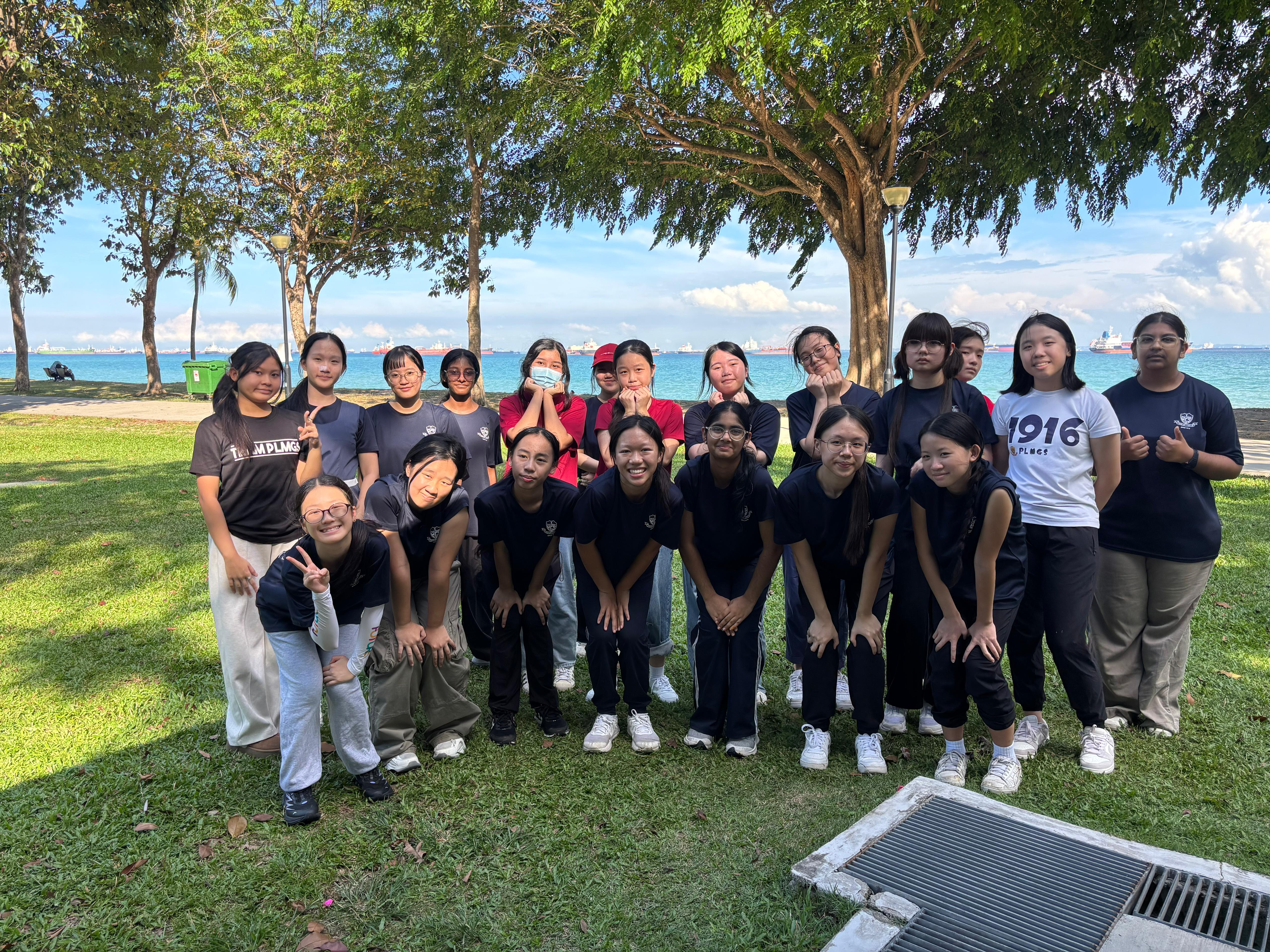 Beach Clean Up with girls from PLMGS